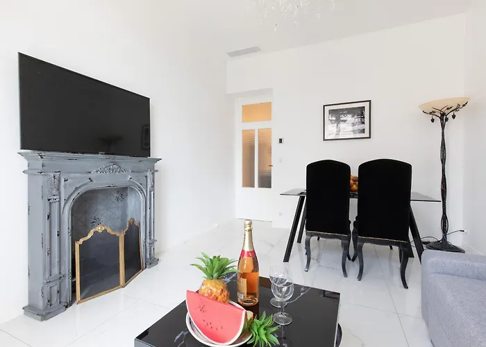 Pelige 5 Yourhosthelper Appartement *