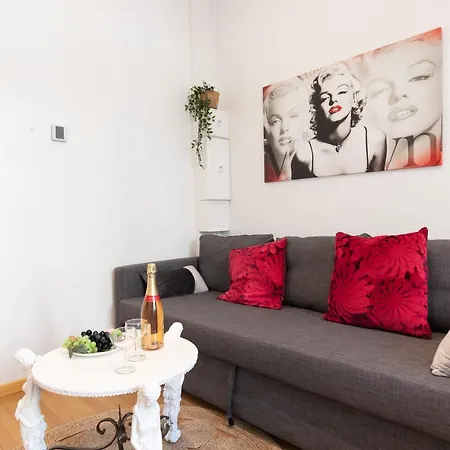 Pelige 5 Yourhosthelper Appartement *