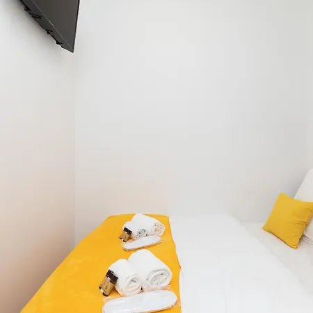 Pelige 5 Yourhosthelper Appartement