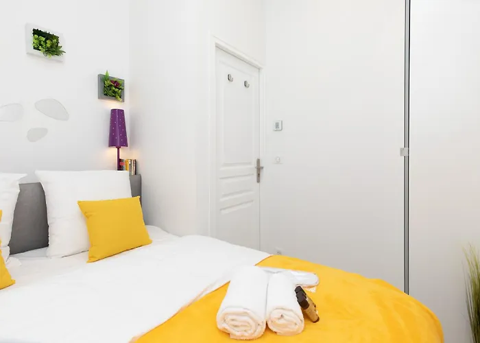 Pelige 5 Yourhosthelper דירה קאן